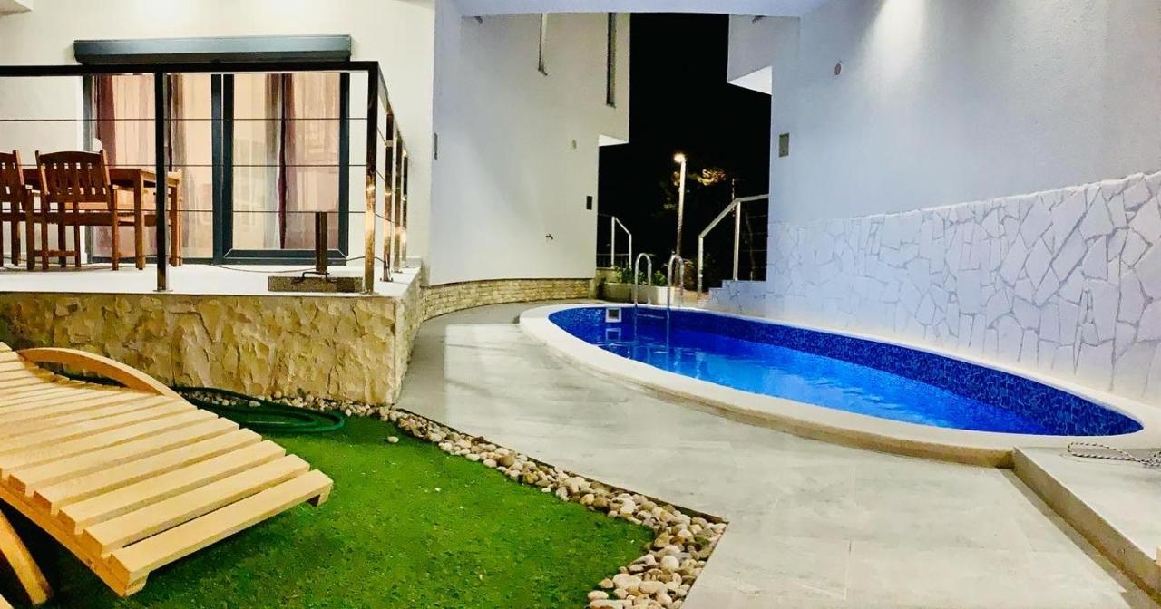 Villa Legacy 2 Novalja Exterior photo